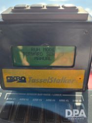 2883589