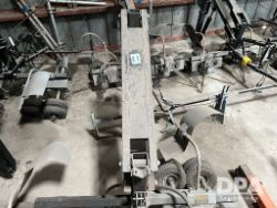 2885218