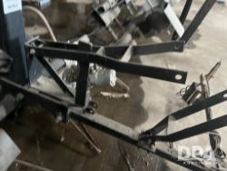 2885327