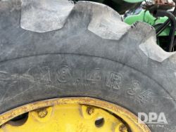 2885571