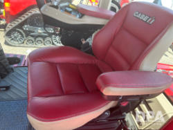 2895748