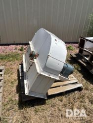 2886403
