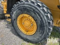 2892056