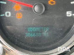 2893600