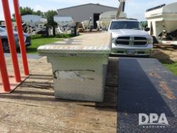 auction-item