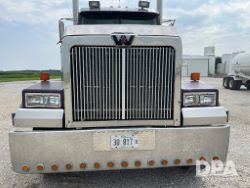 2925640