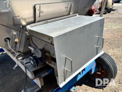 2927634
