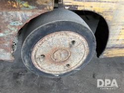2932586