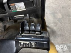 2975676