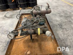 2976085
